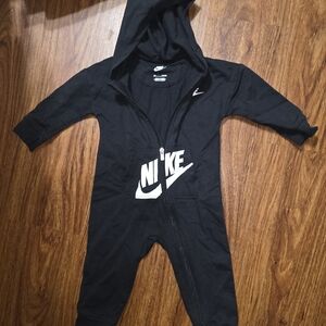Nike Black Hooded Kids Footie